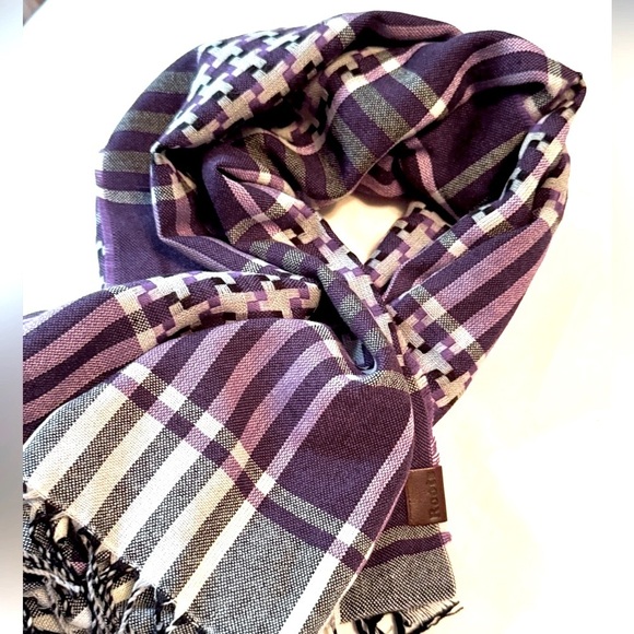 🧣Exquisite Vintage ROOTS Purple, Black and Grey Scarf or Wrap - Picture 1 of 13